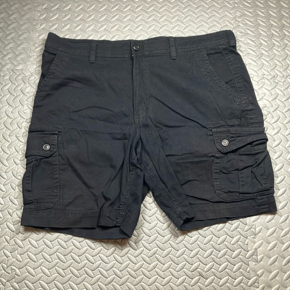 The Foundry Supply Co. Other - The Foundry Supply Co. Black Men’s Cargo Shorts Size Waist‎ 44
